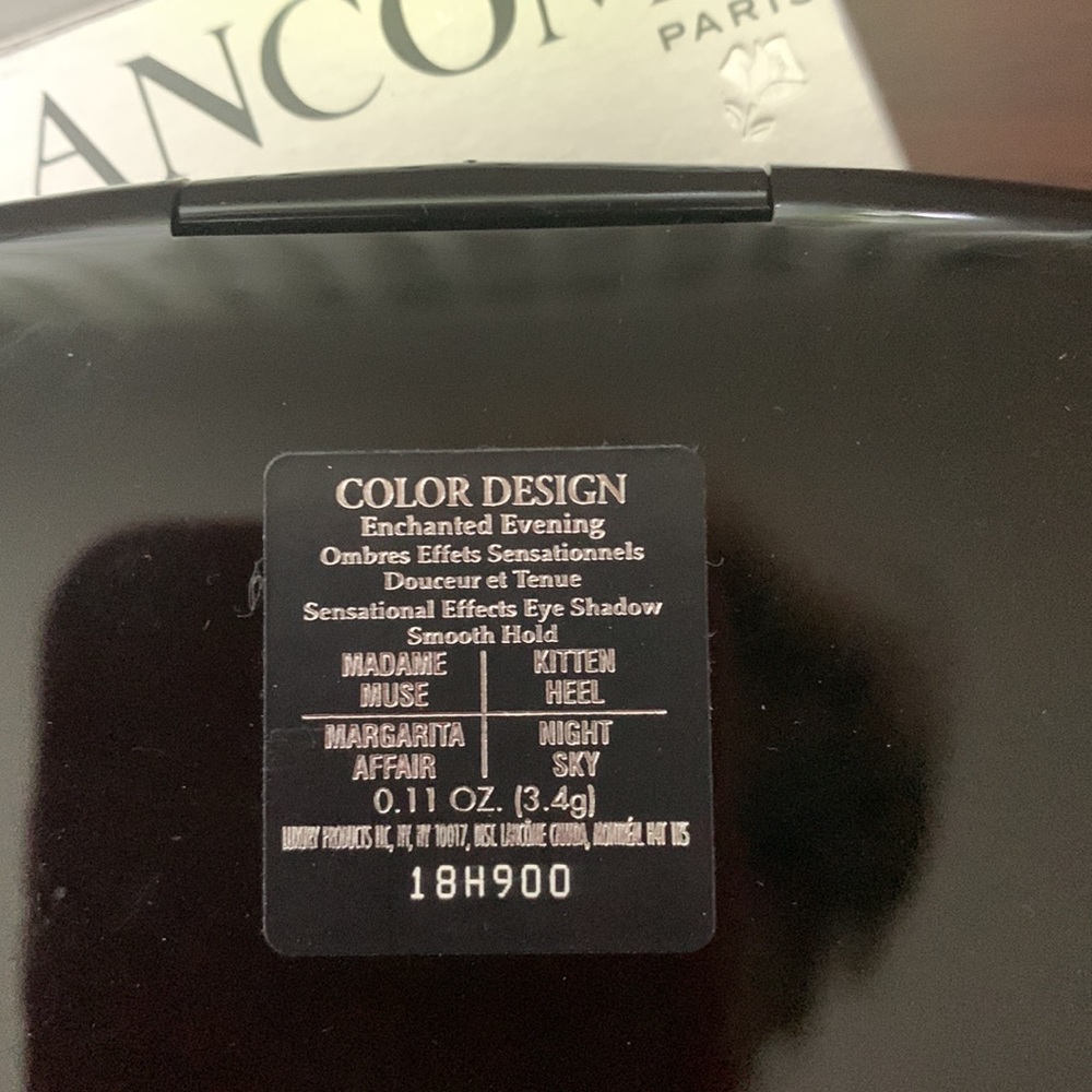 Eye shadow - Picture 6 of 7